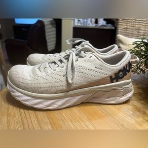 Women’s Hoka Clifton 8
